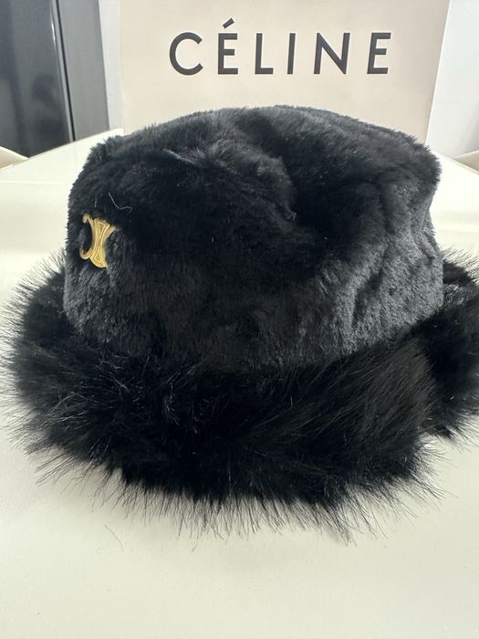 Дамска шапка Celine