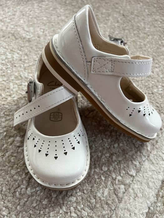Детски обувки Clarks