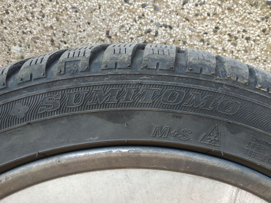 225/45/17-2 бр. Sumitomo-60лв.