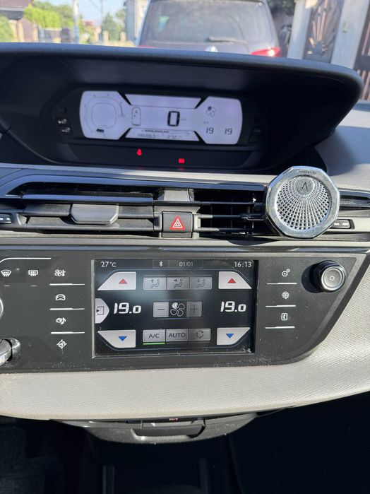 Citroën C4 Picasso | Benzină | 2015 | 196.000 km