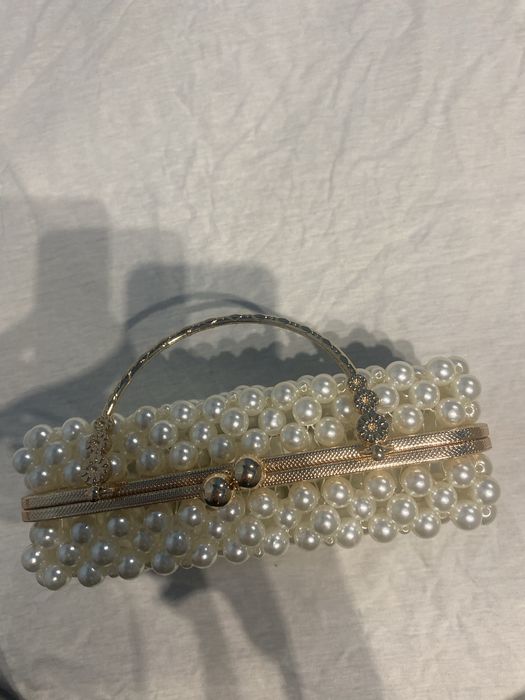 Чантичка от перли