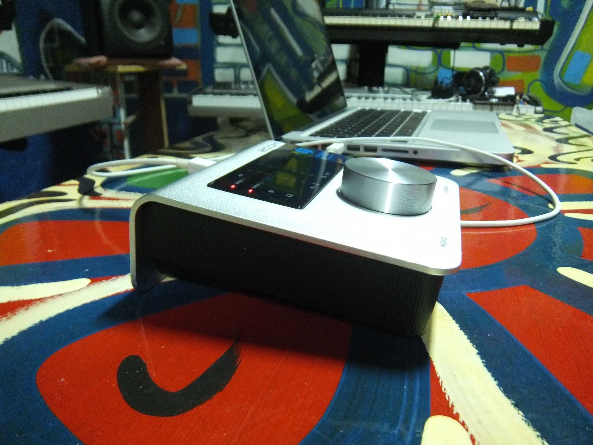 ZOOM TAC-2 Thunderbolt 24-bit/192kHz аудио интерфейс / звукова карта