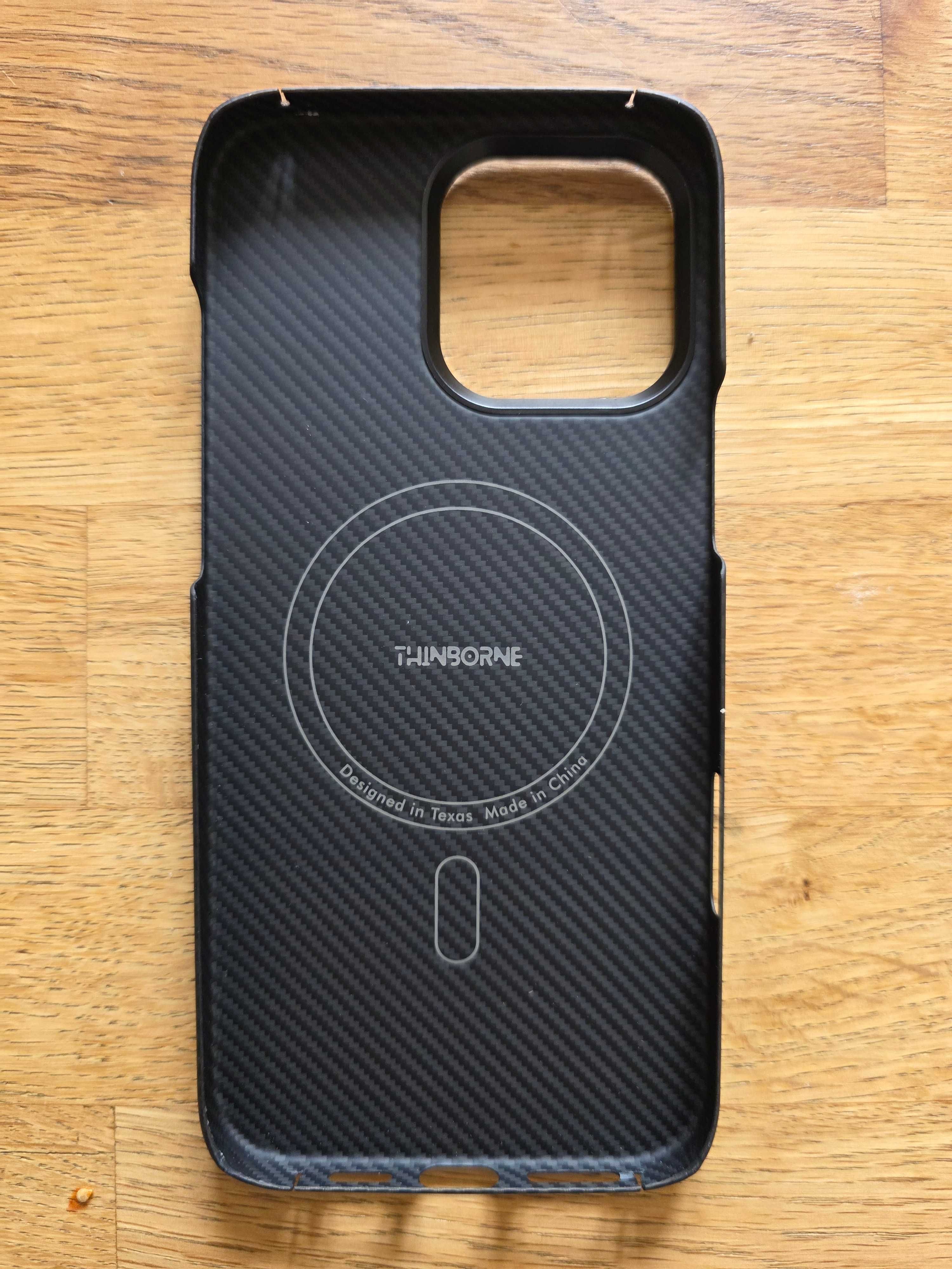 THINBORNE Phone 16 Pro Max супер тънък калъф Арамид 600D + протектор