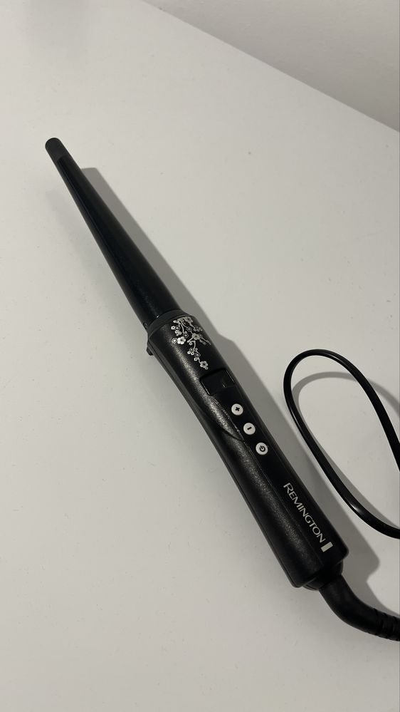 Ondulator Remington Ci95, 210º, Invelis ceramic, Negru