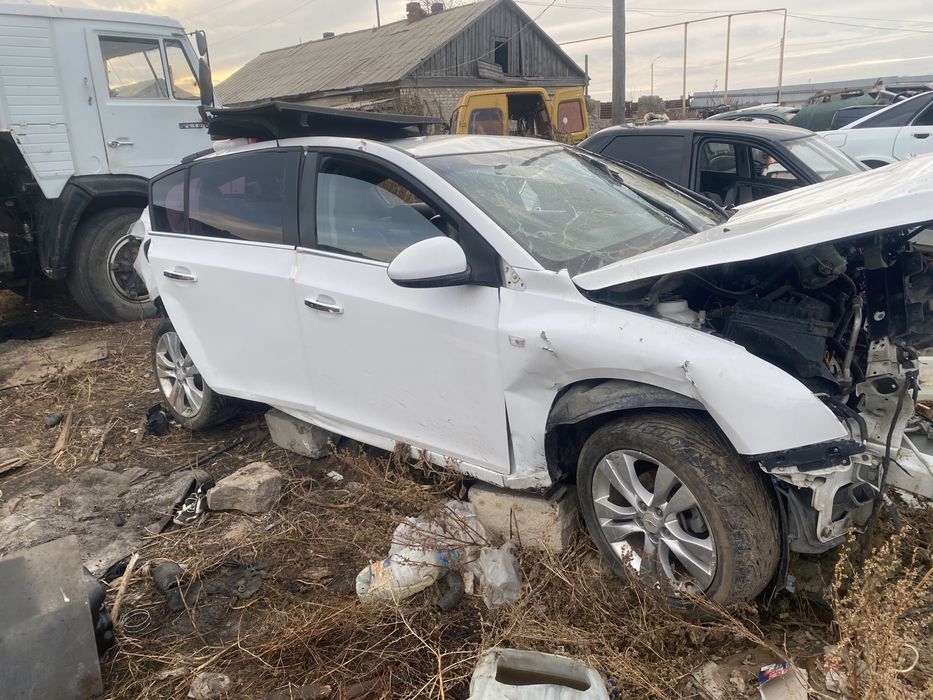 Шевроле Круз Chevrolet Cruze 2013