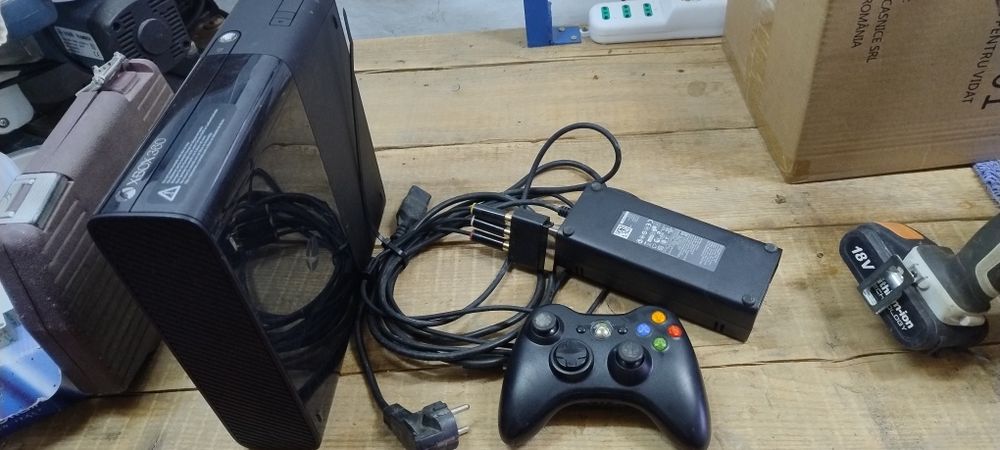 X Box 360 E console