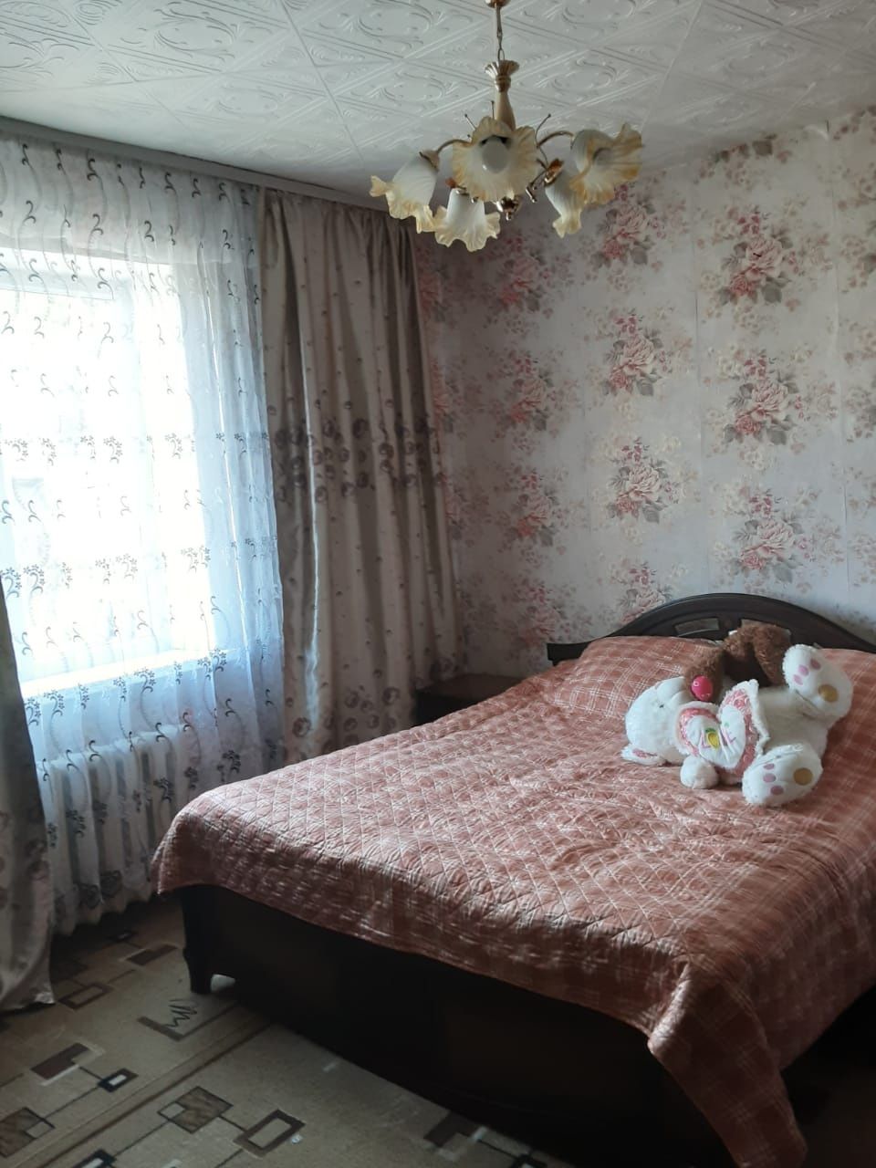 Продаётся два дома на одном участке