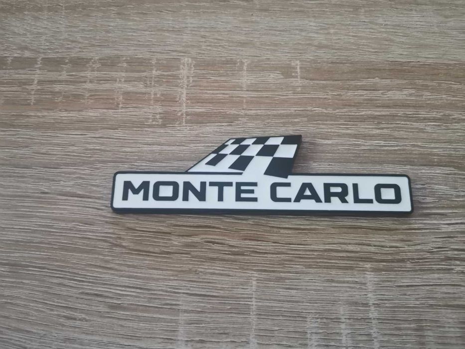 емблема Skoda Monte Carlo черно с бяло