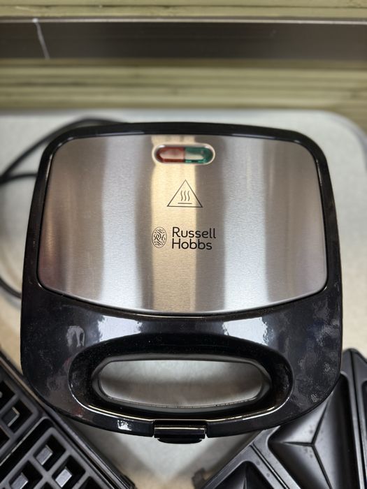 Сандвич грил Russell Hobbs
