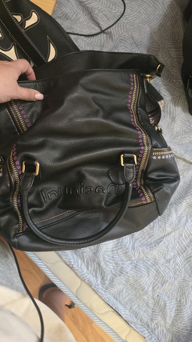 Disigual чанта черна