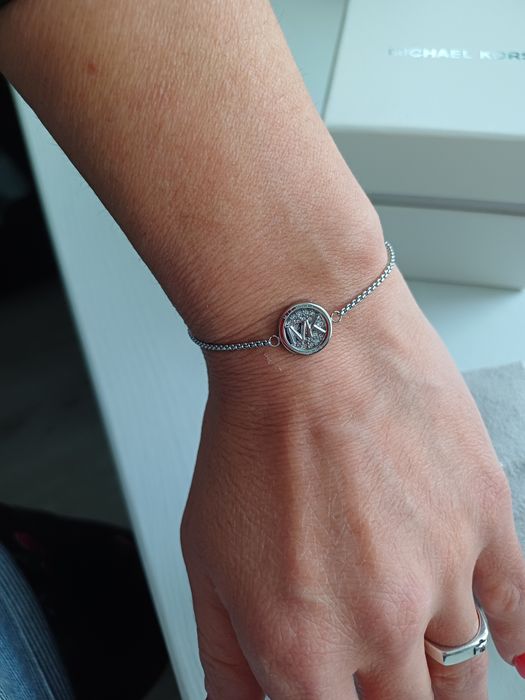 MICHAEL KORS гривна и обици