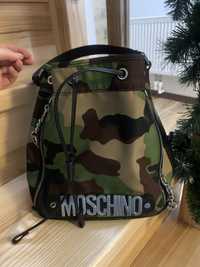 Vând geanta Moschino originala