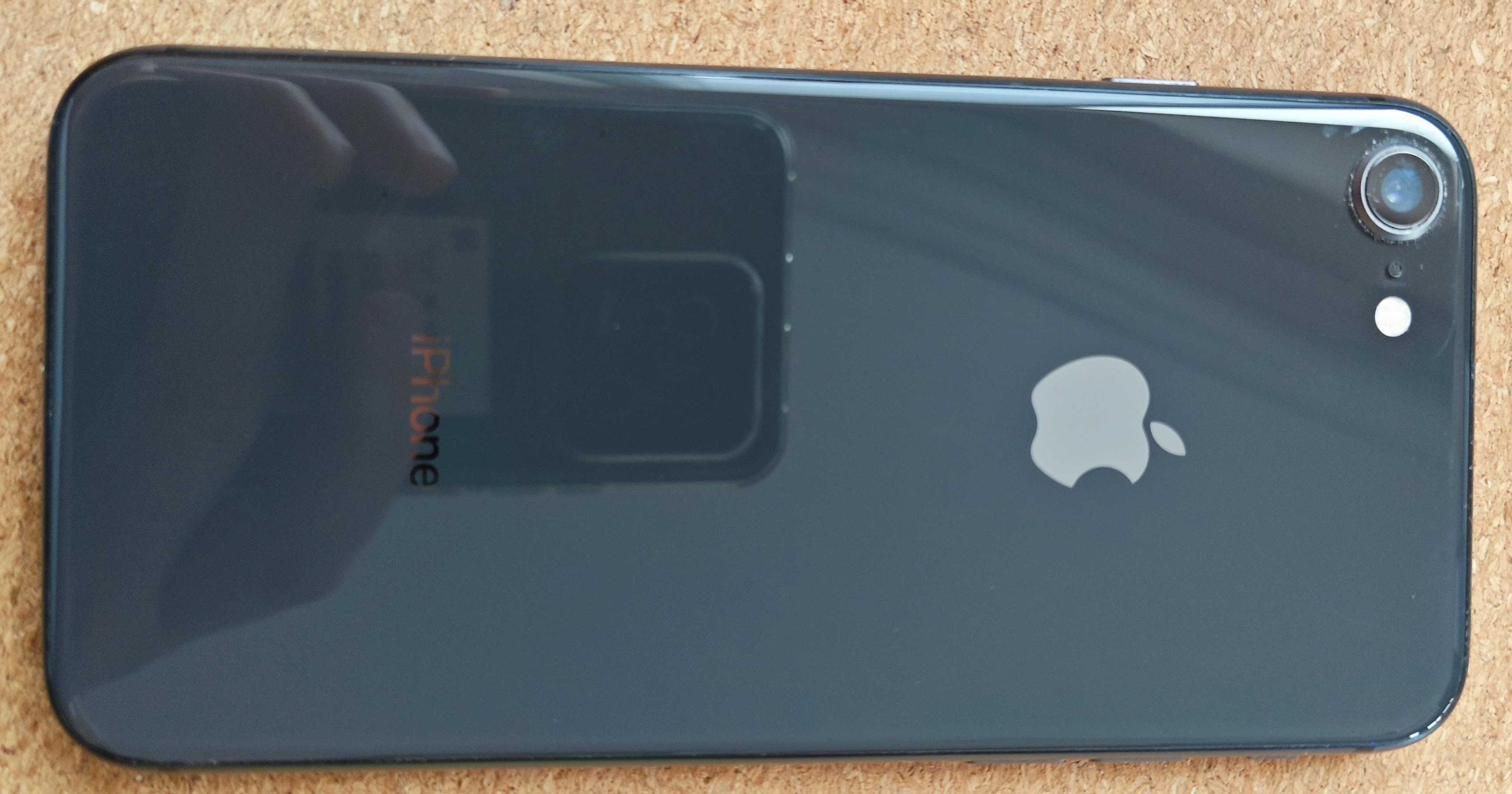 iPhone 8 - неустоима цена