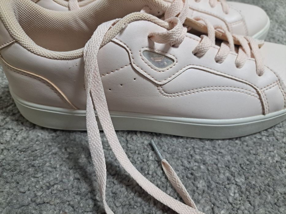 Pantofi roz dama Vty