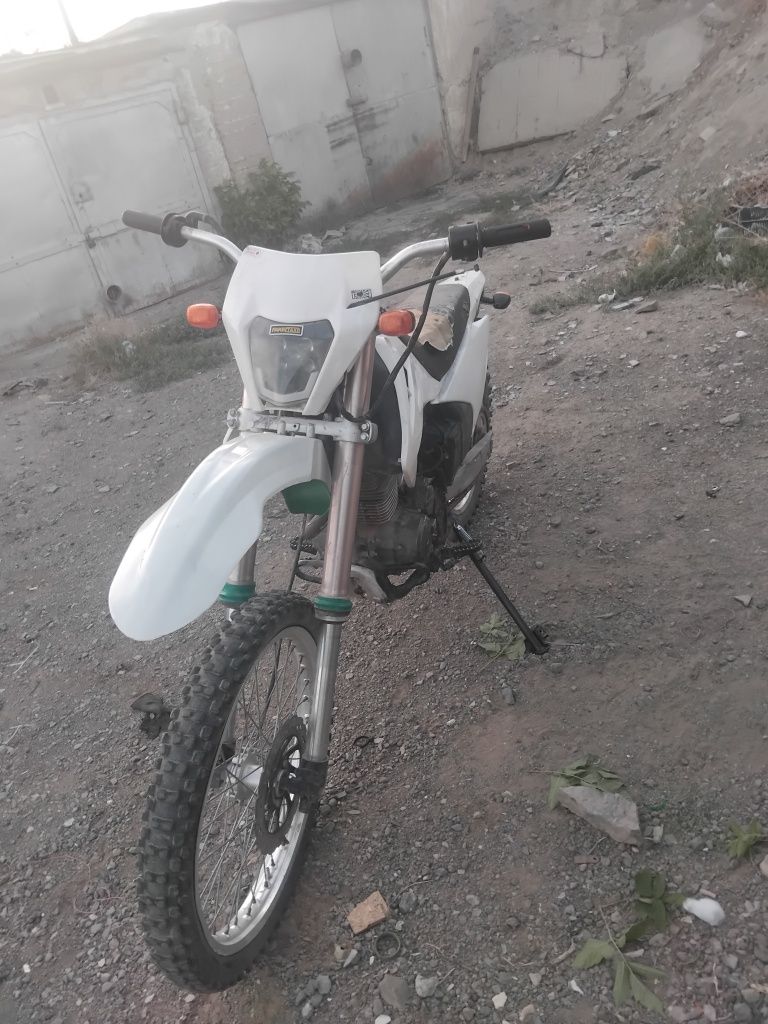 Продам эндуро 06fmz 250куб
