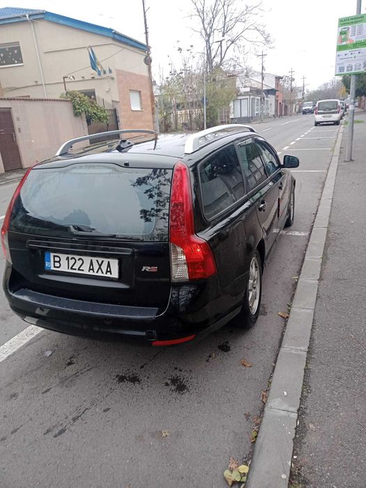Vand Volvo V50, an 2011