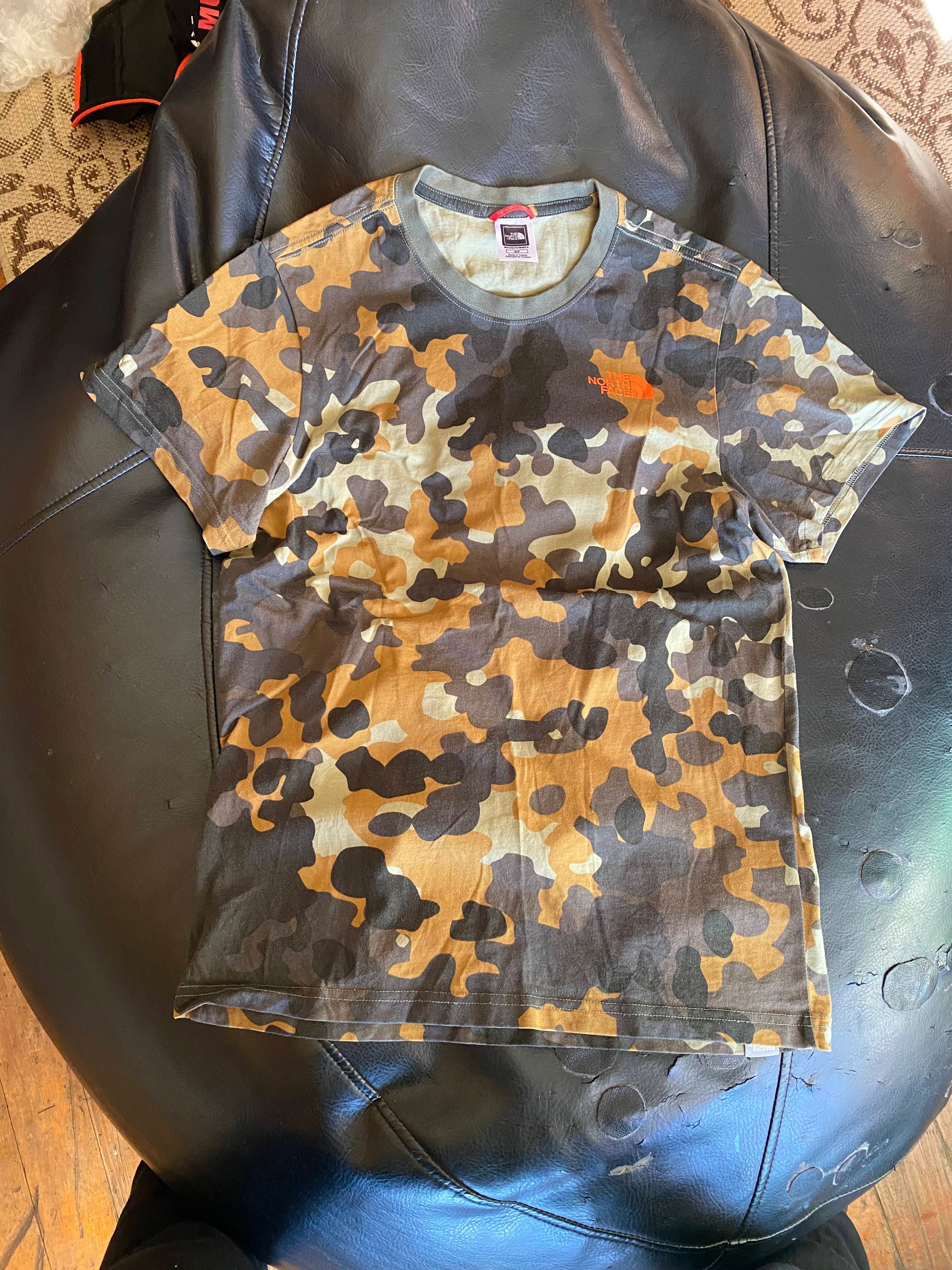 *OРИГИНАЛНА* Teниска The North Face S/P Camo