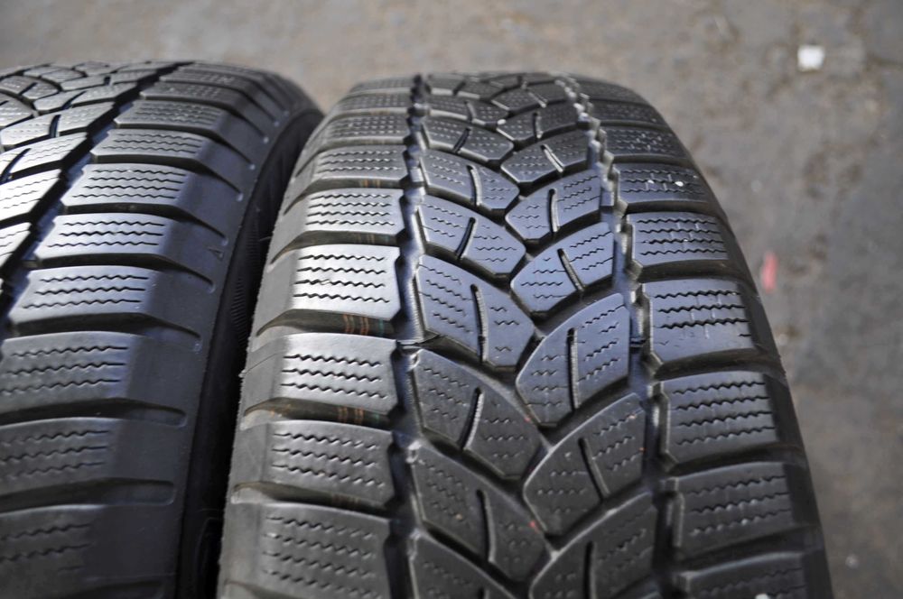 SET 2 Anvelope Iarna 185/65 R15 88T FIRESTONE Winter Hawk3