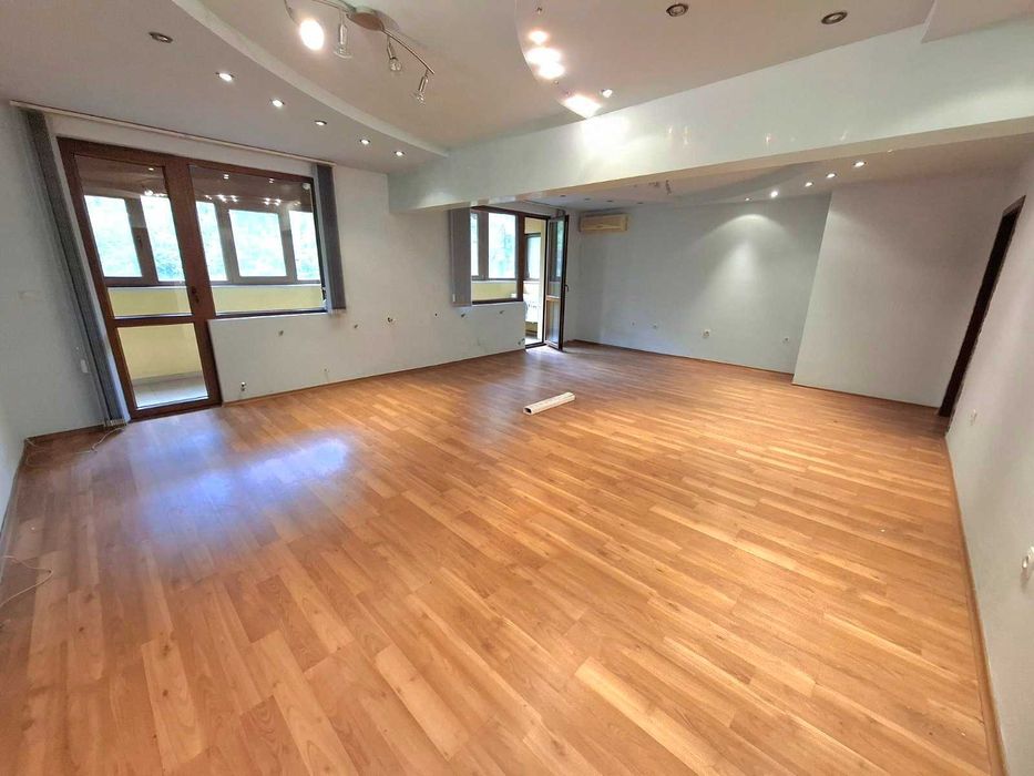 Офис за продажба, Опълченски