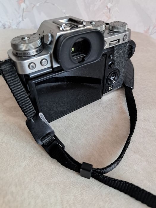 Продам fujifilm xt3