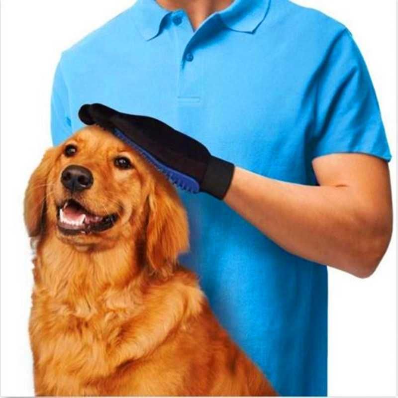 Перчатка для вычесывания шерсти у животных PET BRUSH .