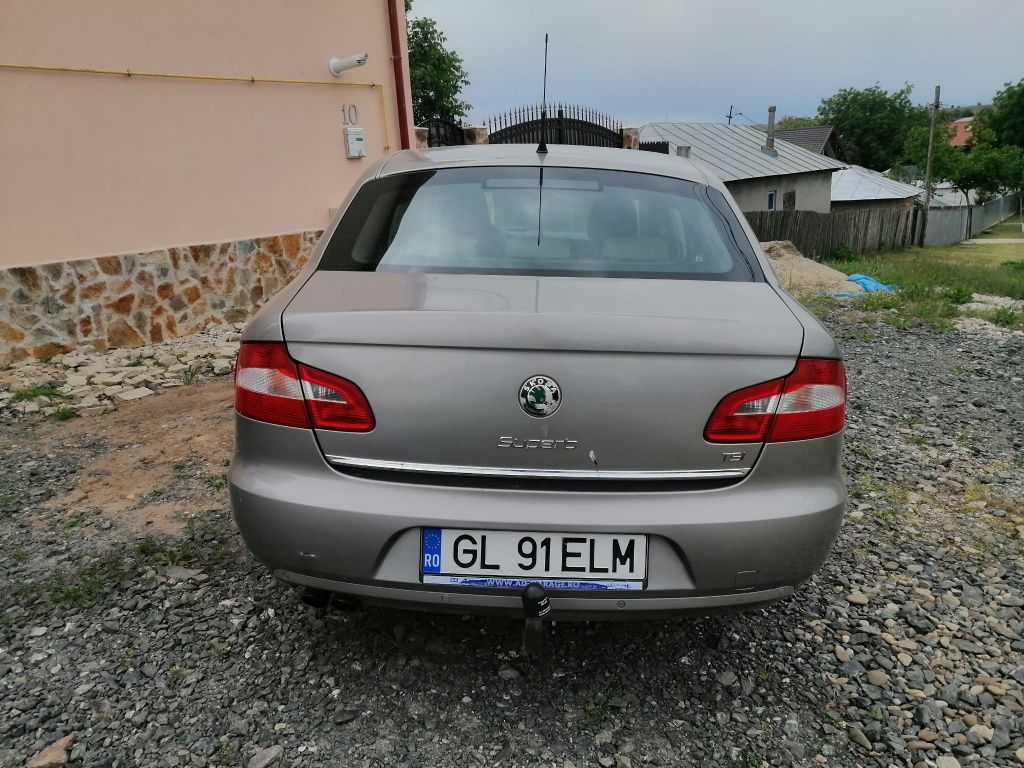 Vând Skoda superb 2 1.8 tsi