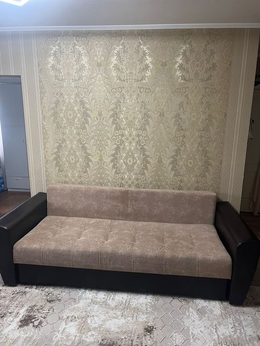 Продам раздвижной диван