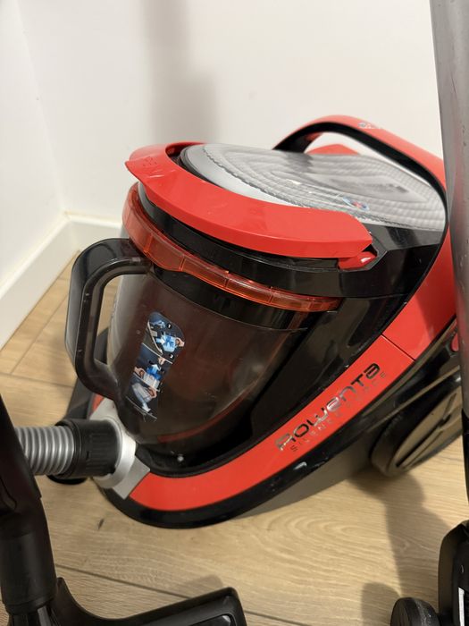 Aspirator fara sac Rowenta Silence Force Cyclonic 4A RO7623EA, 750 W