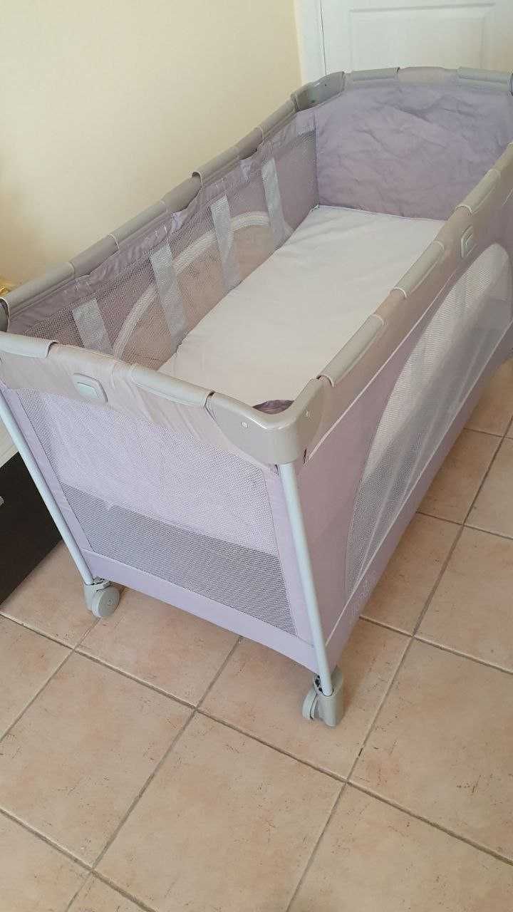 продава се кошара с матрак