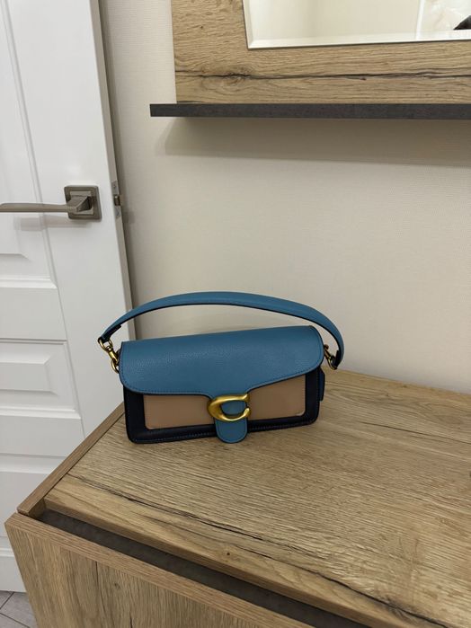 Продам брендовые сумки Coach и Pinko