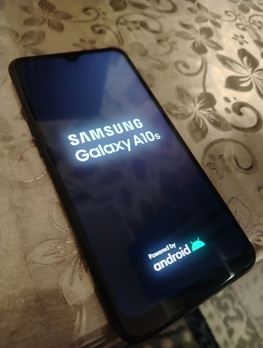 Samsung A10 sotiladi