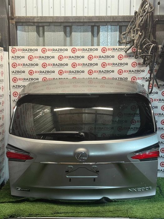 Крышка багажа на Lexus NX /Лексус НХ