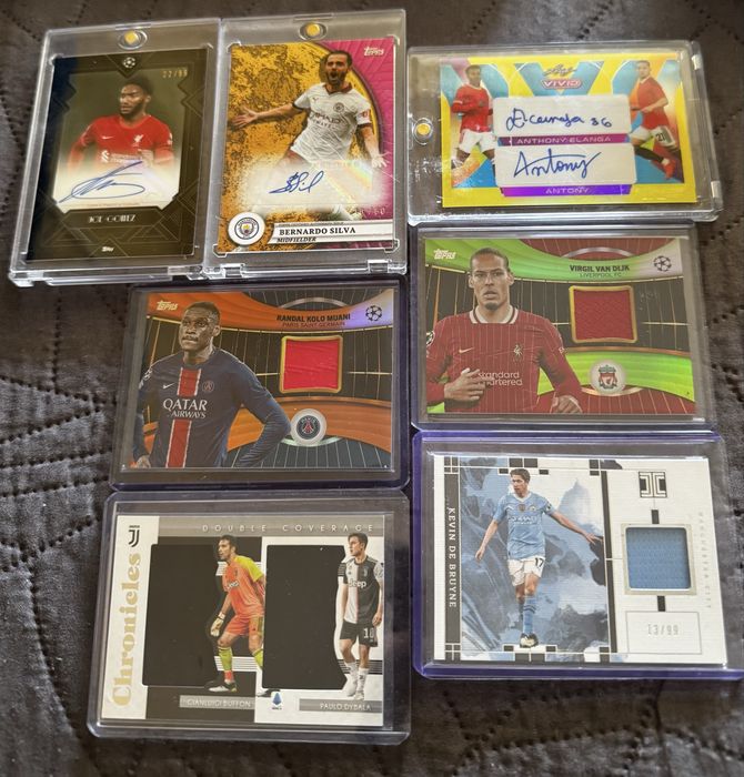 Футоблни карти с автографи и релик auto/relic/patch Topps Panini