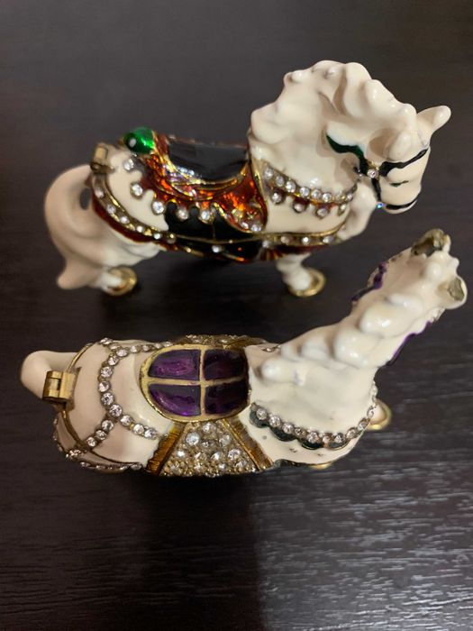 Miniatura cal email vintage 14/8cm cutie bibelou talisman nu Rosenthal