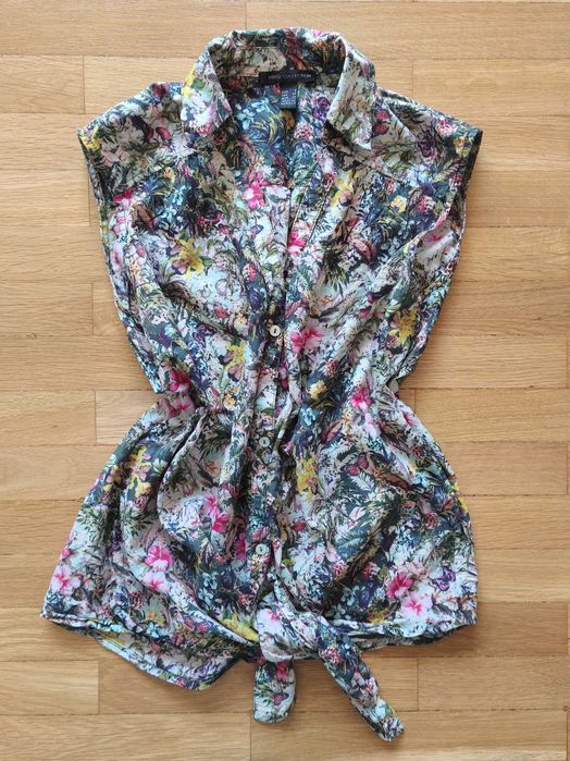 Camasa fara maneci, de vara, cu print floral exotic