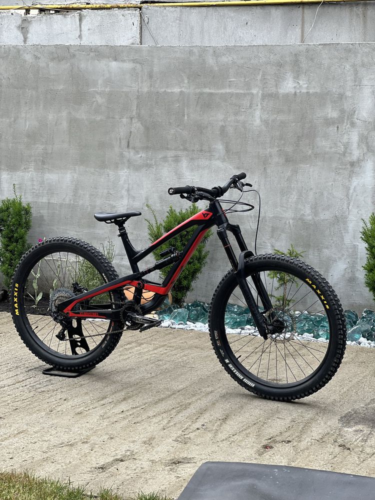 Bicicleta Enduro Yt Capra Comp