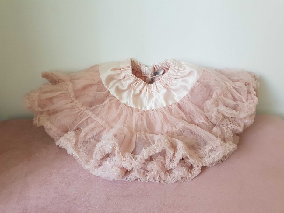 Fusta de tulle H&m fusta  tutu 2-4 ani