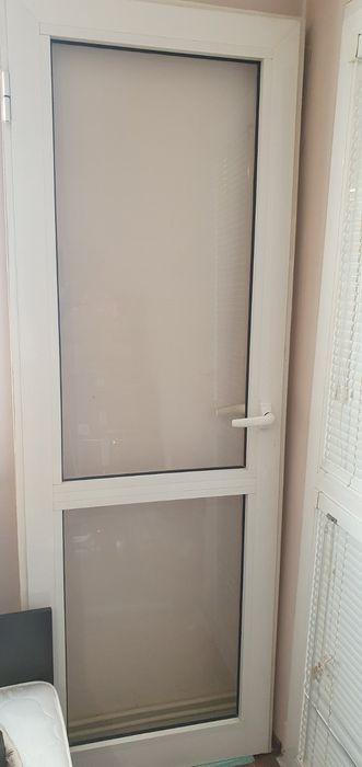 ПВЦ врата с каса за тераса