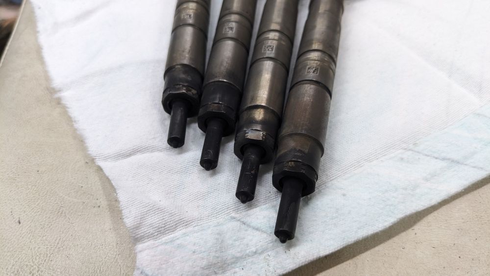 Injectoare audi vw skoda 2.0 tdi CBA reconditionate