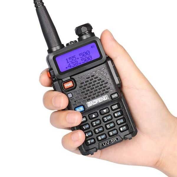 Промо 2 БРОЯ Радиостанции Baofeng UV-5R