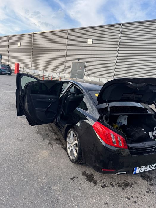Peugeot 508 GT..