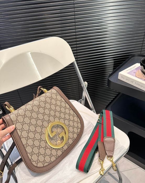 Чанта  Gucci  естествена кожа