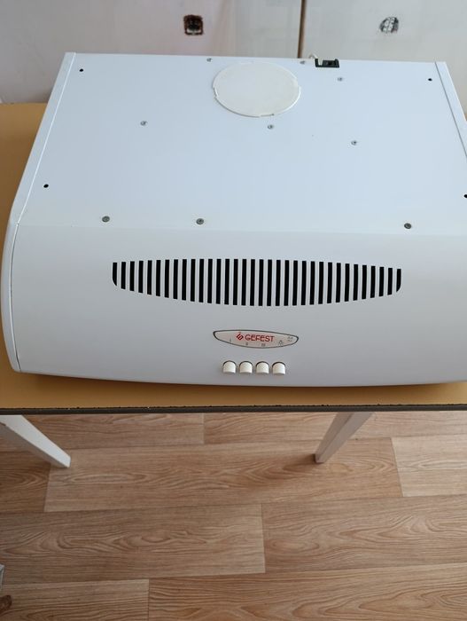 Вытяжка кухонная