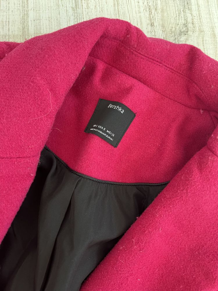 Цикламено Палто BERSHKA