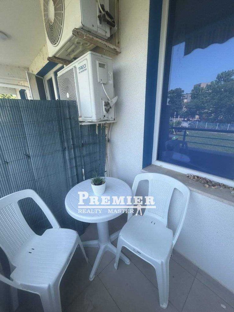 Продава се Едностаен апартамент в Поморие - 33 кв.м за 1304 €/кв.м - Снимка #7