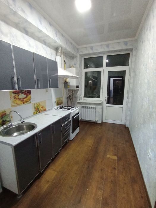 Квартира сотилади