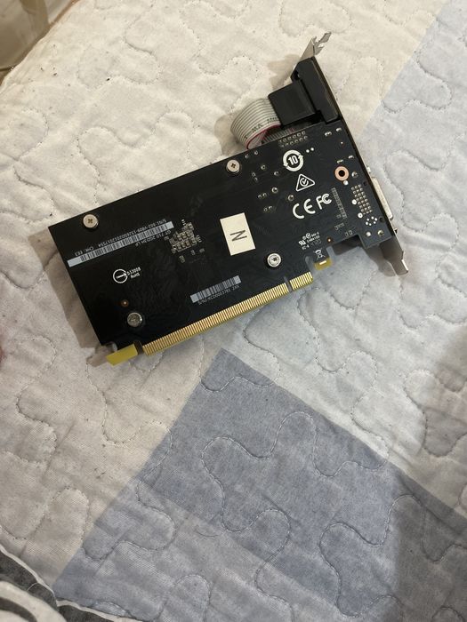 placa video MSI GeForce GT 710