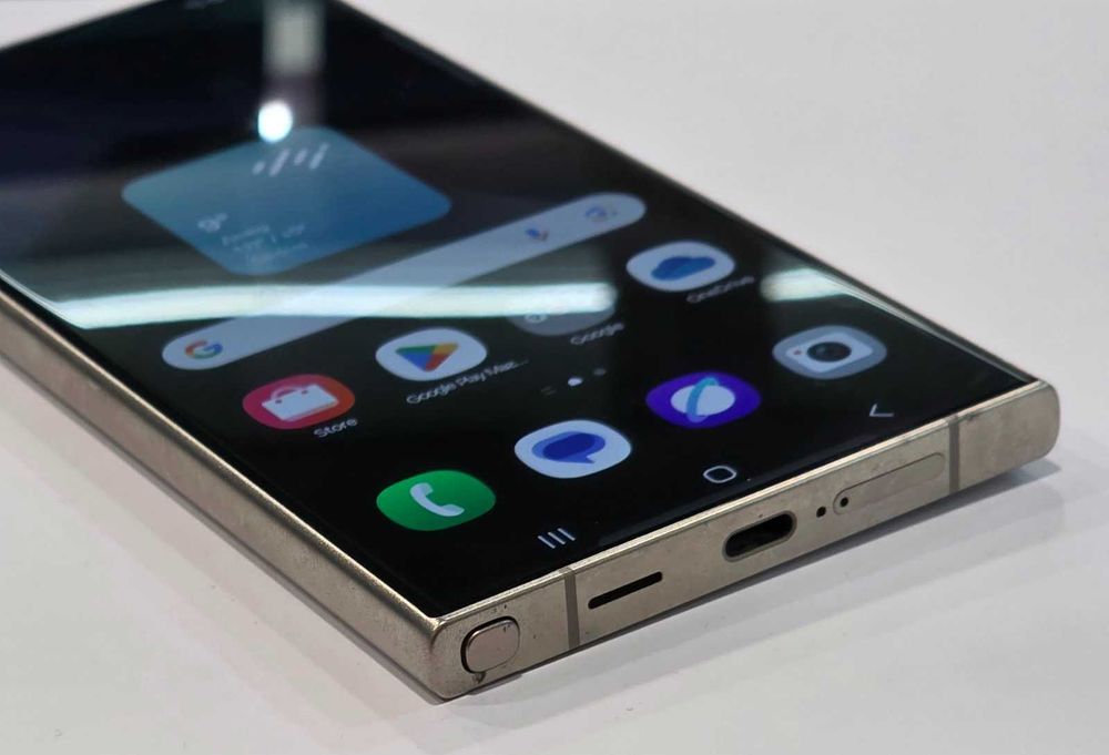 Samsung Galaxy S24 Ultra 5G 512GB 12GB RAM