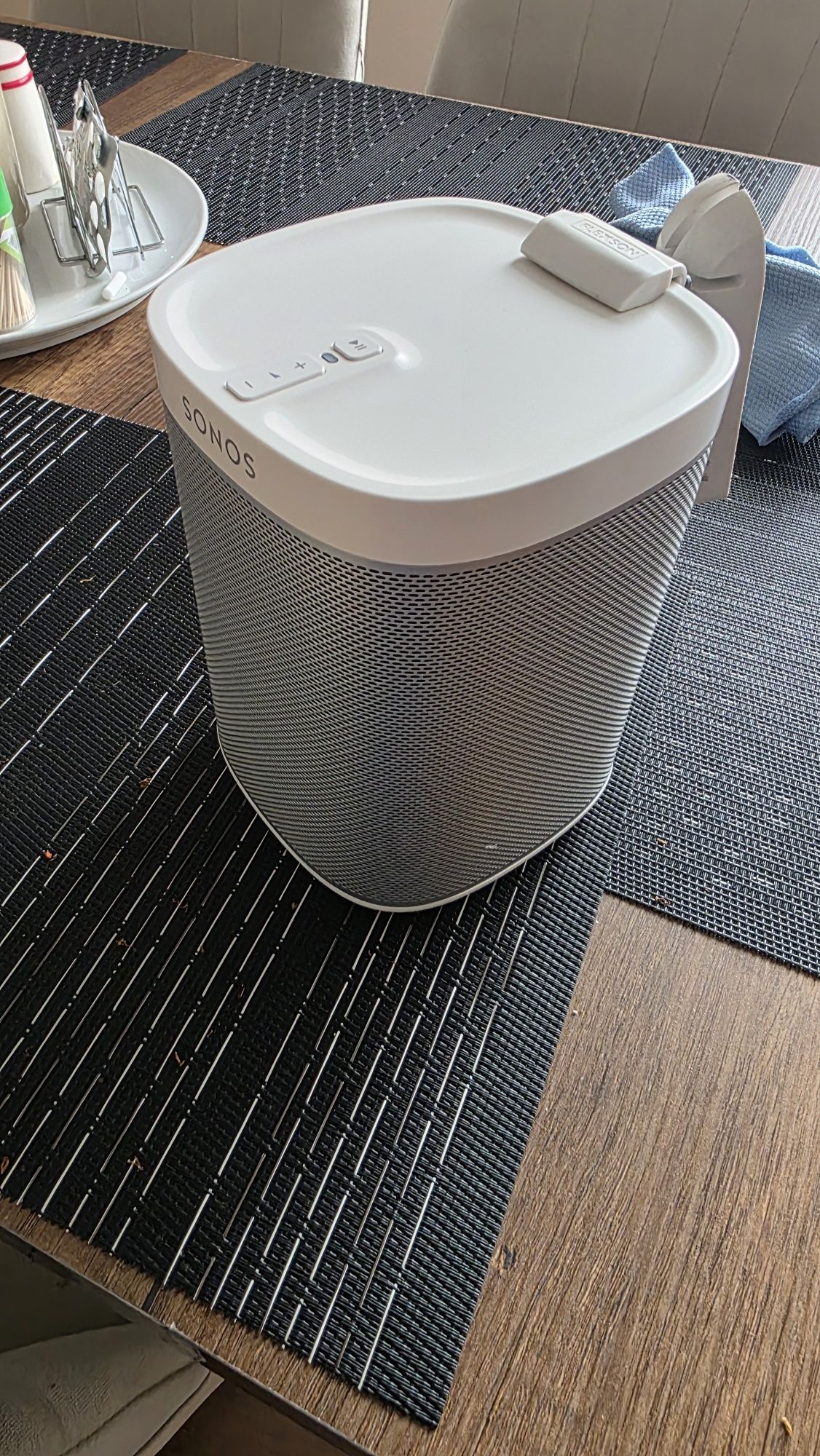 Sonos model play:1