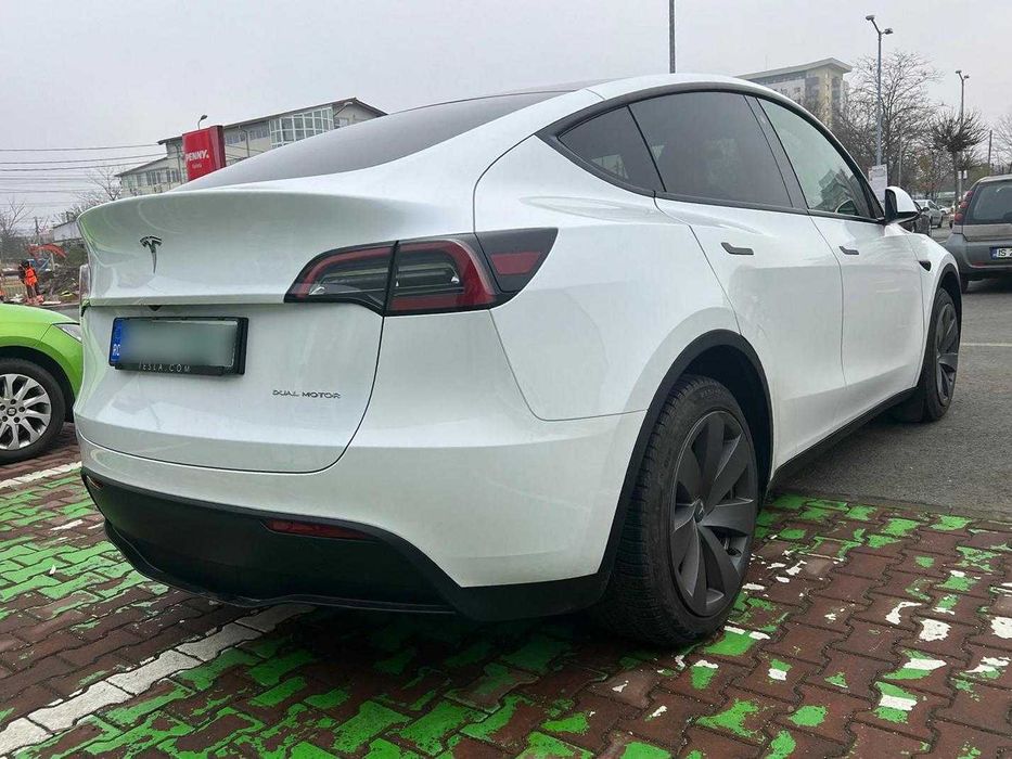 Tesla Model Y Long Range 4x4 2022 TVA deductibil